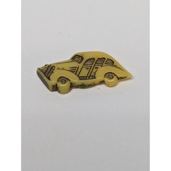 Vintage Buttons Celluloid Yellow Set 5 Transportation Bike Train Wagon Car Plane - Picture 6 of 7